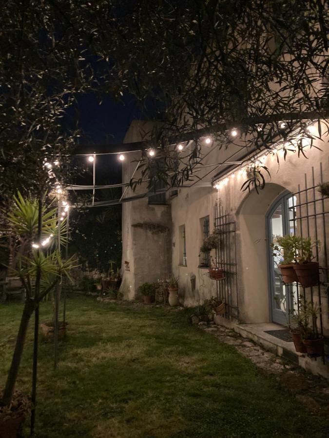 Casa Olivia Lacrema Finale Ligure Exterior photo